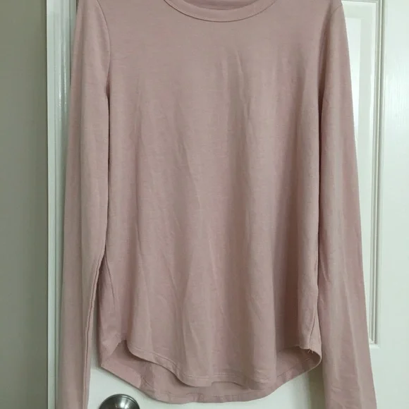 MUDD NWOT top shirt light pink curved waist - Picture 2 of 4